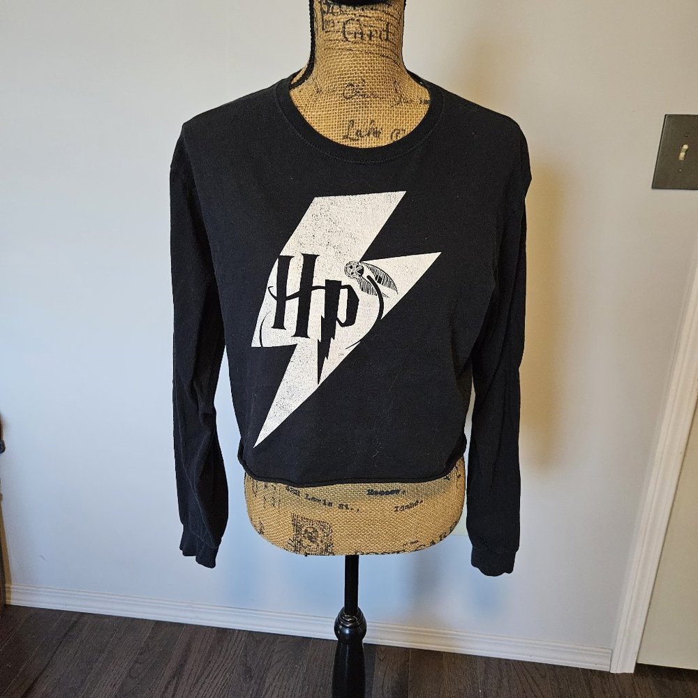 Cute Harry Potter Cropped Long Sleeve Tee Shirt Size Medium